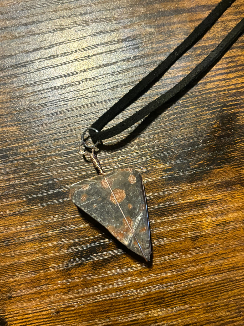 Wire Necklace Triangle- Chert with Iron Bands